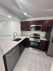 861 NE 207th Ln 201-14, Miami, FL 33179