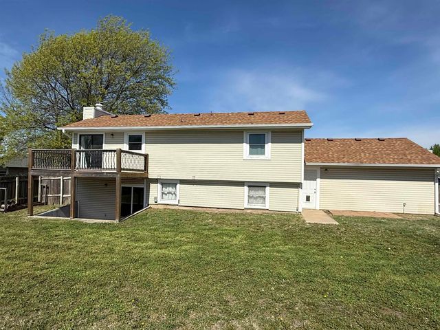 6658 S Bedford Cir, Derby, KS 67037