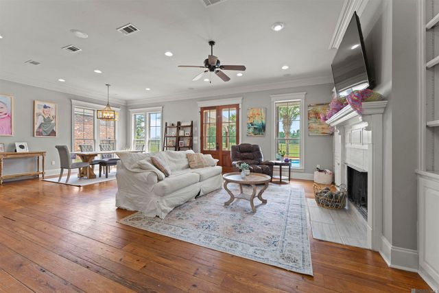 2842 Muirfield Dr, Zachary, LA 70791