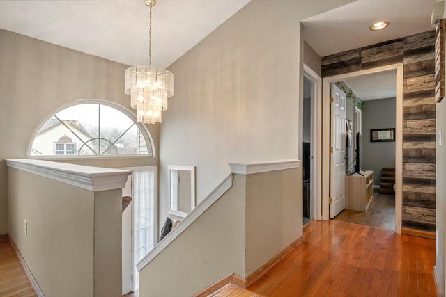 38592 Emerald Lane N, Westland, MI 48185