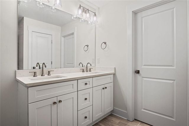 2422 Mills Bend, Decatur, GA 30034