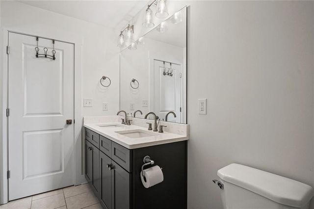 2422 Mills Bend, Decatur, GA 30034