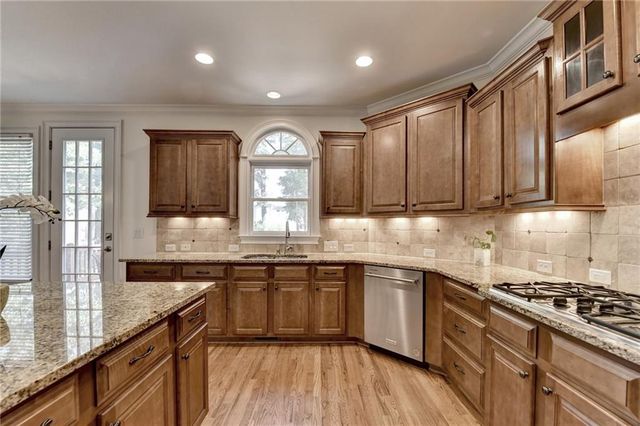 7580 Weston Club Drive, Suwanee, GA 30024