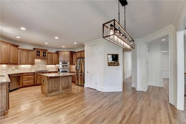 7580 Weston Club Drive, Suwanee, GA 30024
