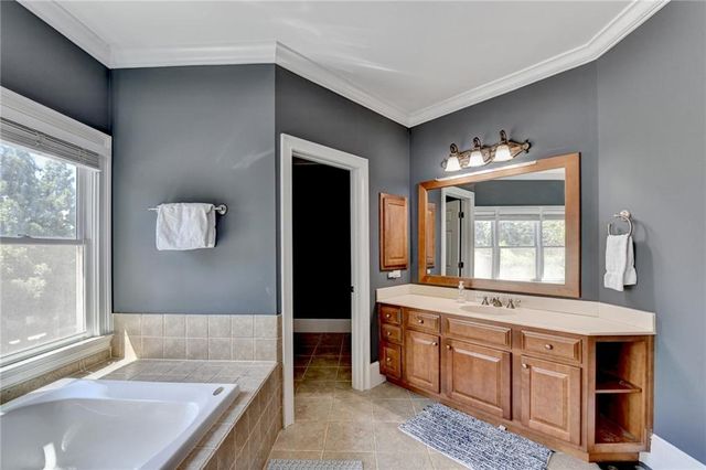 7580 Weston Club Drive, Suwanee, GA 30024