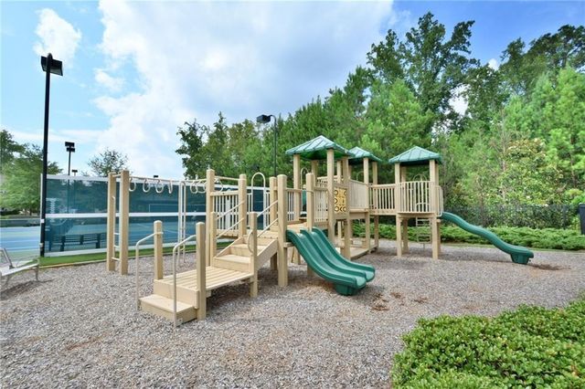7580 Weston Club Drive, Suwanee, GA 30024