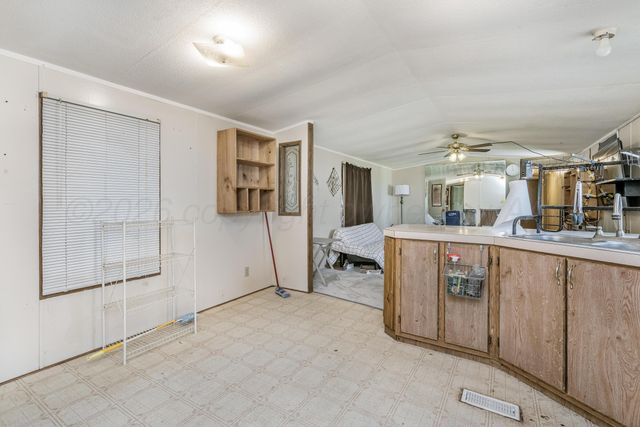 15811 Gordon Cummings Road, Canyon, TX 79015