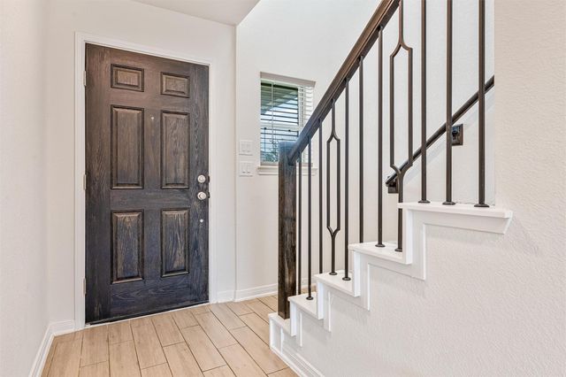 2873 Shimmer Edge Drive, Katy, TX 77493