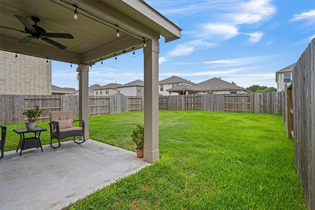 2873 Shimmer Edge Drive, Katy, TX 77493