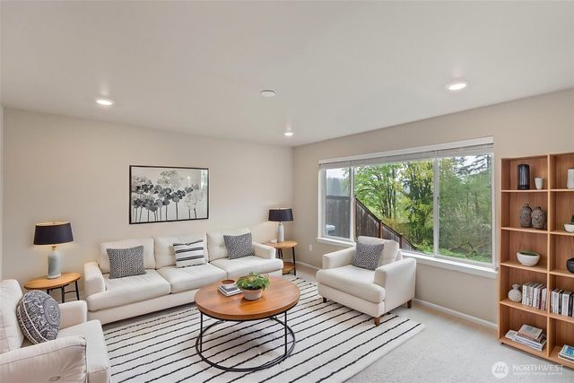 10432 Treasure Drive NW, Silverdale, WA 98383