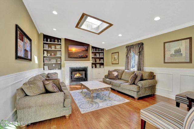 17 Cannon Ball Drive, Howell, NJ 07731