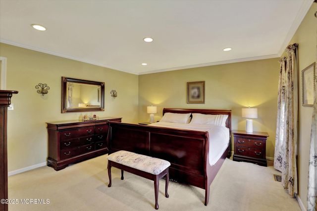 17 Cannon Ball Drive, Howell, NJ 07731