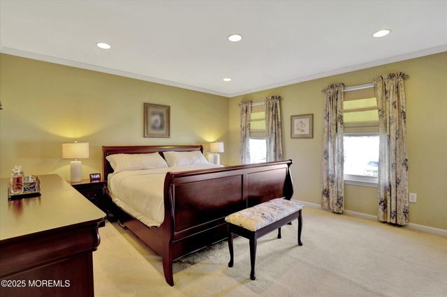 17 Cannon Ball Drive, Howell, NJ 07731