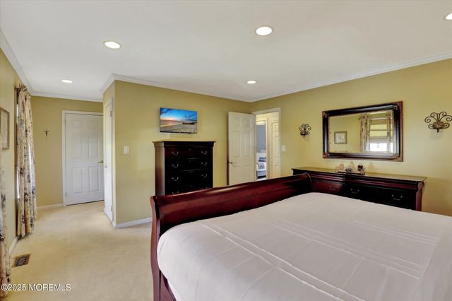 17 Cannon Ball Drive, Howell, NJ 07731