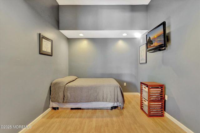 17 Cannon Ball Drive, Howell, NJ 07731