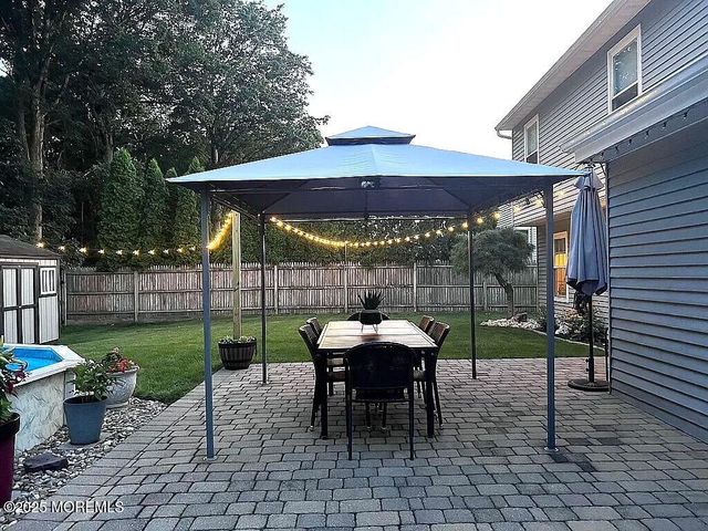 17 Cannon Ball Drive, Howell, NJ 07731