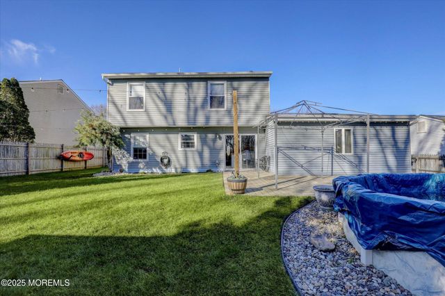 17 Cannon Ball Drive, Howell, NJ 07731