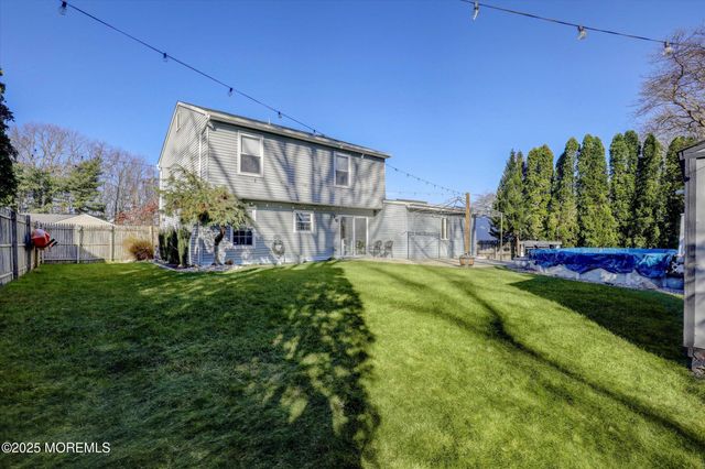 17 Cannon Ball Drive, Howell, NJ 07731