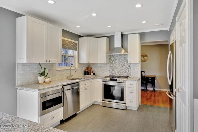 17 Cannon Ball Drive, Howell, NJ 07731