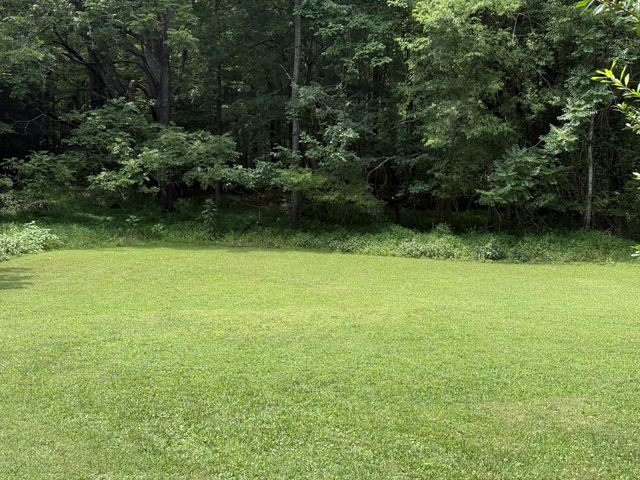 12147 Sewanee Hwy, Sewanee, TN 37375
