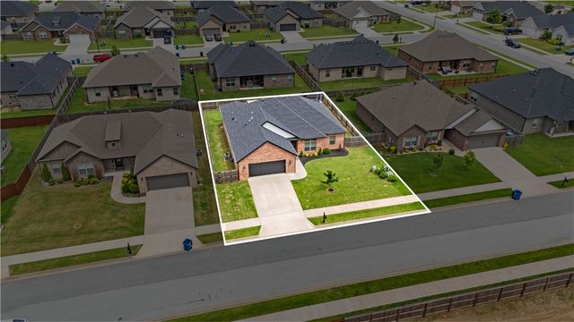 948 Tracey Lane, Pea Ridge, AR 72751