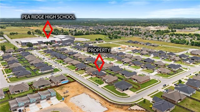 948 Tracey Lane, Pea Ridge, AR 72751