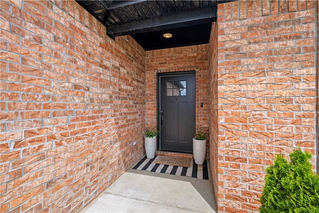 948 Tracey Lane, Pea Ridge, AR 72751