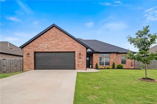 948 Tracey Lane, Pea Ridge, AR 72751