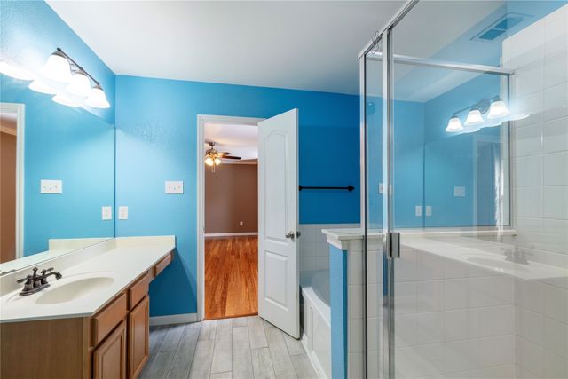 10129 Cougar Trail, Fort Worth, TX 76108