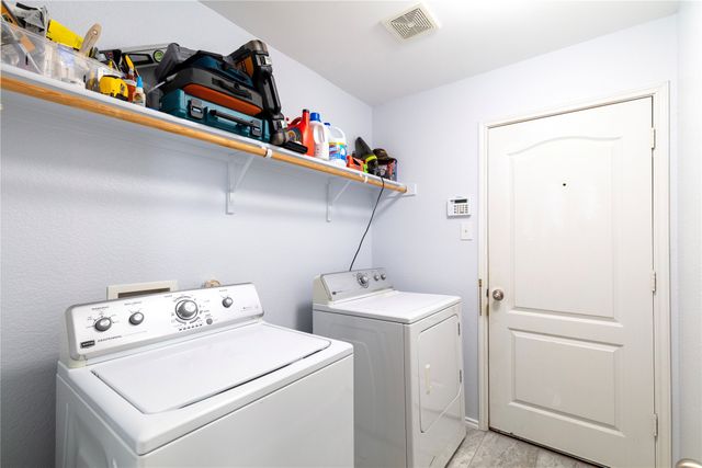 10129 Cougar Trail, Fort Worth, TX 76108