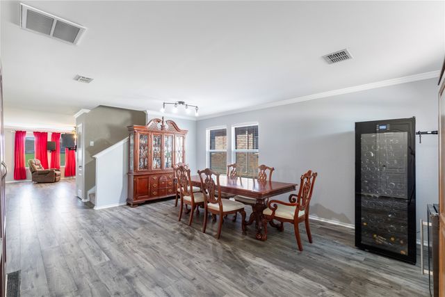10129 Cougar Trail, Fort Worth, TX 76108