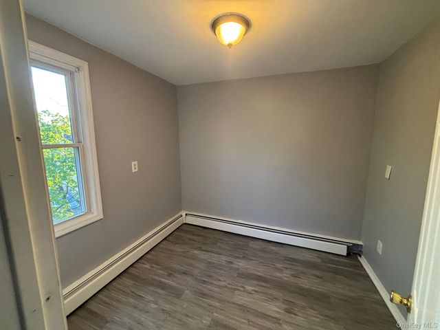 42 Maple Street, Walden, NY 12586