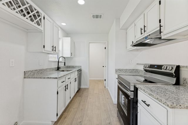 2068 Paint Pony Lane, Keller, TX 76248
