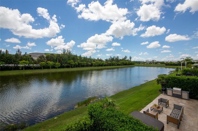 6839 NW 103rd Ave 6839, Doral, FL 33178