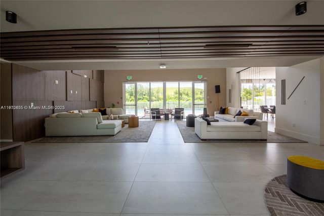 6839 NW 103rd Ave 6839, Doral, FL 33178