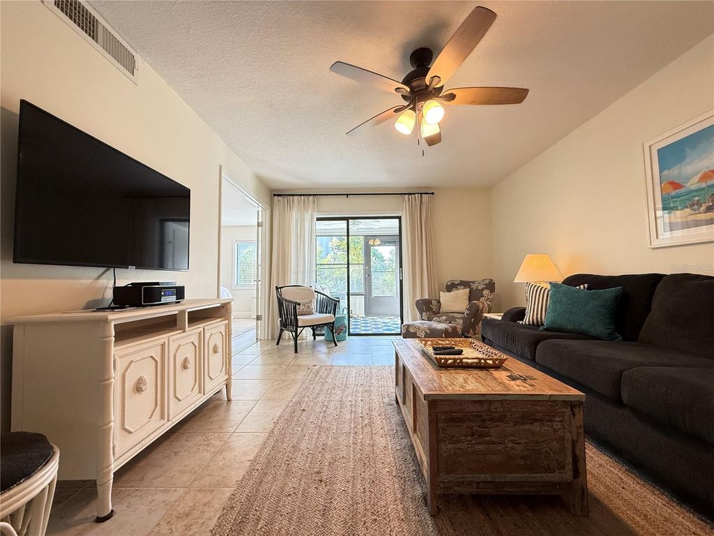 Image 16 of property listing at 4405 SEA MIST DRIVE 114, New Smyrna Beach, FL 32169