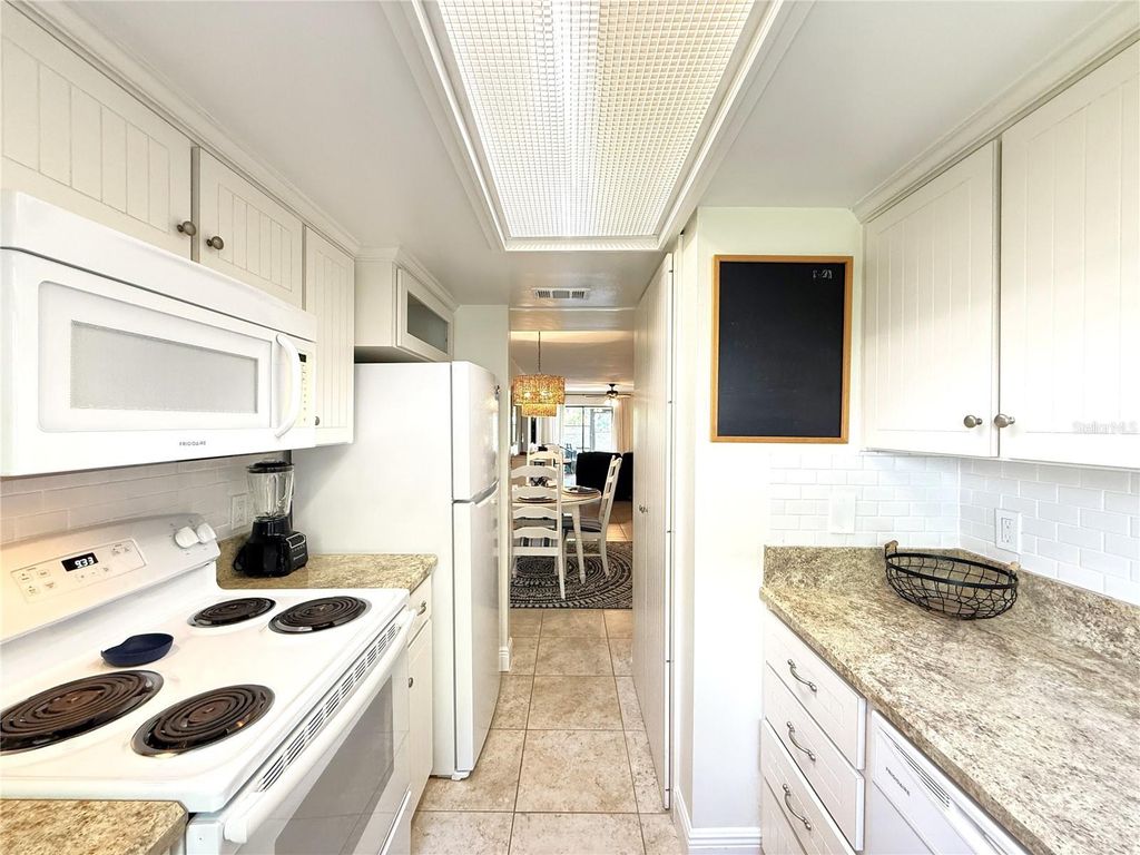Image 23 of property listing at 4405 SEA MIST DRIVE 114, New Smyrna Beach, FL 32169