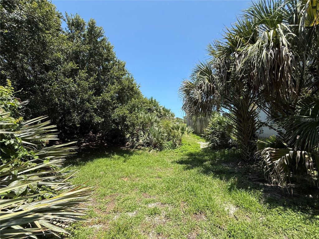 Image 46 of property listing at 4405 SEA MIST DRIVE 114, New Smyrna Beach, FL 32169