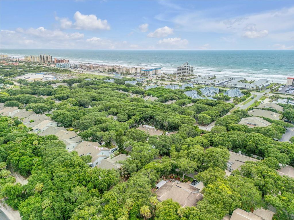 Image 62 of property listing at 4405 SEA MIST DRIVE 114, New Smyrna Beach, FL 32169