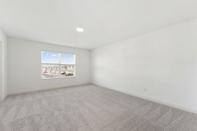 180 Huntington Drive, Waconia, MN 55387