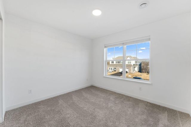 180 Huntington Drive, Waconia, MN 55387