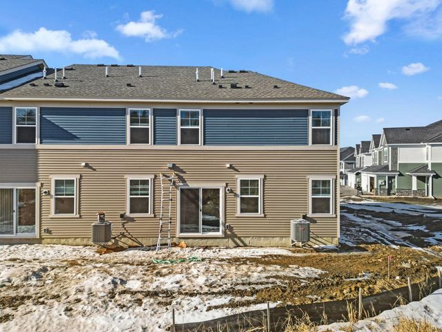 180 Huntington Drive, Waconia, MN 55387