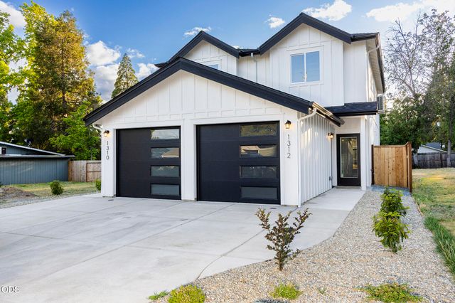 1312 NW Conklin Avenue, Grants Pass, OR 97526