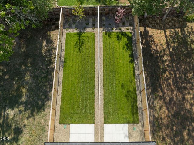 1312 NW Conklin Avenue, Grants Pass, OR 97526