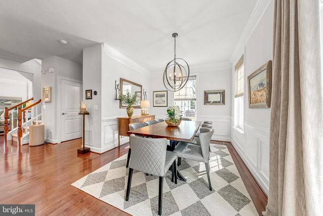 20212 CENTER BROOK SQ, Sterling, VA 20165