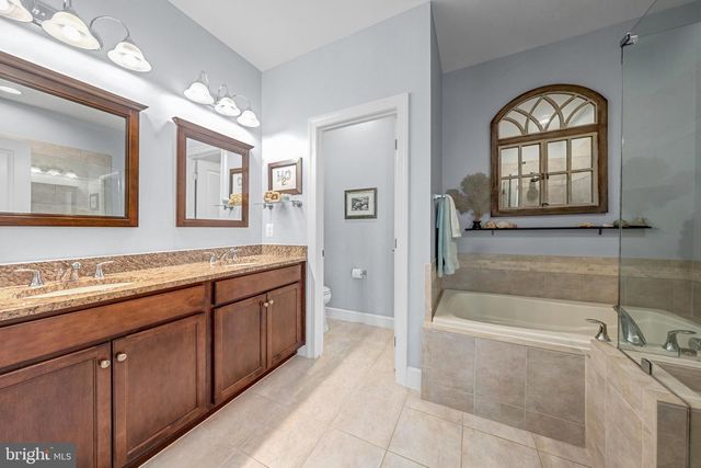 20212 CENTER BROOK SQ, Sterling, VA 20165