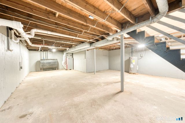 368 Candlewood Lake Road North, New Milford, CT 06776