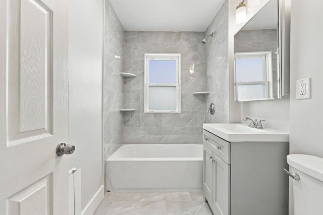 59 Albion St, Everett, MA 02149