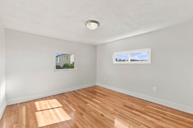59 Albion St, Everett, MA 02149
