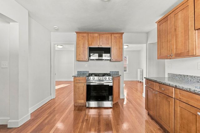 59 Albion St, Everett, MA 02149